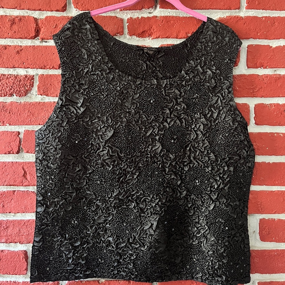 Detailed Y2K tank top